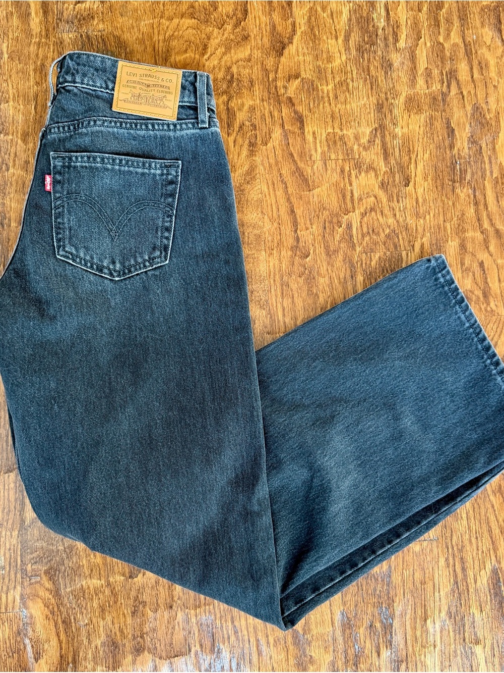 Levi's Women’s Black Straight Jeans